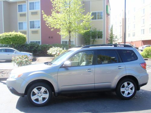 2010 subaru forester premium package! heated seats! sunroof!! excellent vehicle!