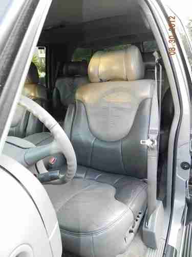 2000 GMC YUKON DENALI. 4x4 AWD One owner. Private Sale. Great Truck. NO RESERVE, image 17