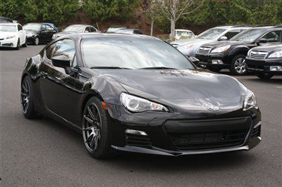 2013 subaru brz premium coupe. a brand new vehicle. only 600 miles.