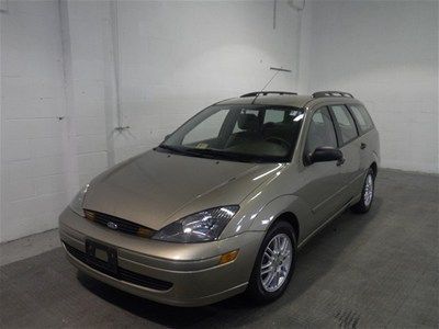 2003 ford focus  ** no resereve **