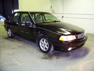 No reserve...new volvo trade...no reserve