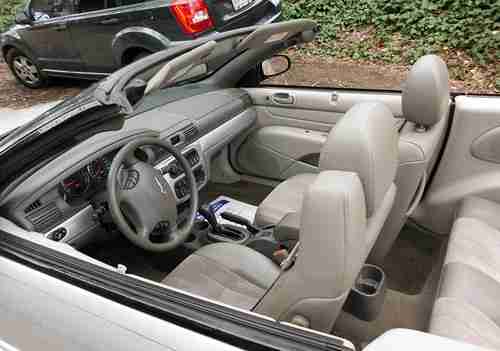 2005 Chrysler Sebring Touring 2D Convertible 2.7L 2700CC 167Cu. In. V6 GAS DOHC, US $4,750.00, image 5