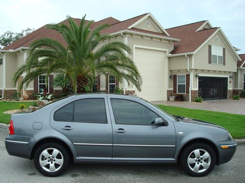 2004 volkswagen jetta tdi! ice cold a/c! sunroof! very clean! no reserve!