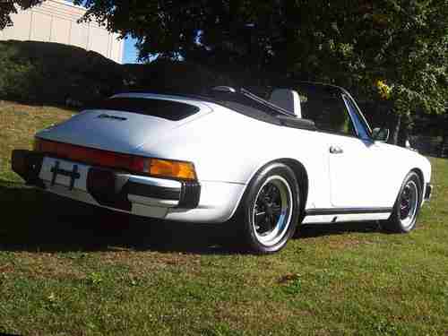 1987 Porsche 911 Carrera Convertible Cabriolet 2-Door 3.2L, image 3