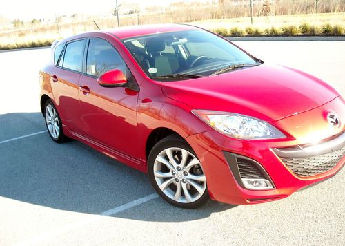2011 mazda 3 5 dr sport-velocity red-one owner-clean carfax