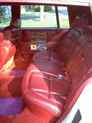 Classic 1985 Cadillac Fleetwood Brougham Sedan! Low Mileage! Price Reduced!, US $5,000.00, image 6