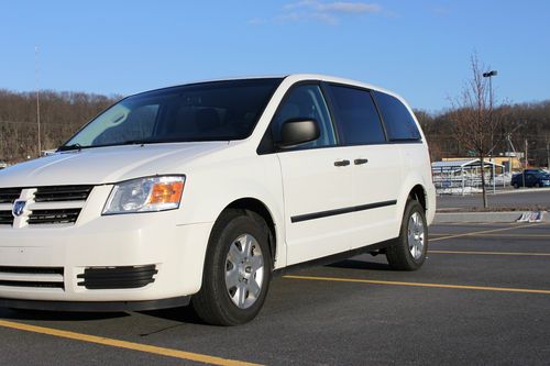 2009 dodge grand caravan c/v mini cargo van 4-door 3.3l