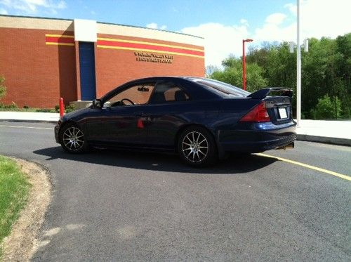 2002 honda civic ex coupe 2-door 1.7l