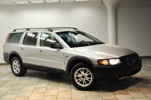 2004 volvo xc70 awd wagon serviced by volvo must see it