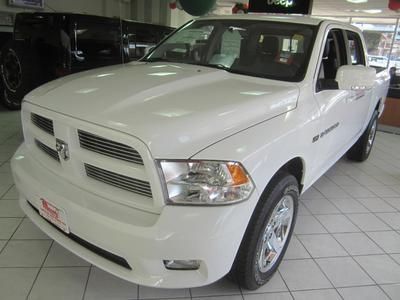 New white ram 1500 sport new 5.7l hemi leather heated cooled seats navigation