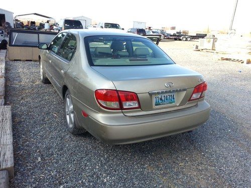 2002 infiniti i35 base sedan 4-door 3.5l