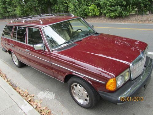 1985 mercdes 300 d turbo diesel wagon