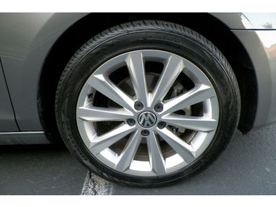 VW GOLF TDI 1 OWNER GEOGIA OWNED STILL UNDER WARRANTY ONLY 21K MILES NO RESERVE, image 22