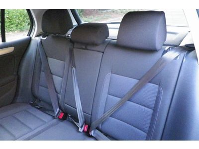 VW GOLF TDI 1 OWNER GEOGIA OWNED STILL UNDER WARRANTY ONLY 21K MILES NO RESERVE, image 46