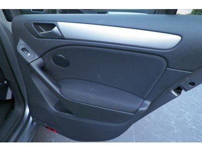 VW GOLF TDI 1 OWNER GEOGIA OWNED STILL UNDER WARRANTY ONLY 21K MILES NO RESERVE, image 48