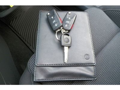 VW GOLF TDI 1 OWNER GEOGIA OWNED STILL UNDER WARRANTY ONLY 21K MILES NO RESERVE, image 82