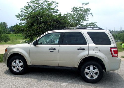 2011 ford escape xlt sport utility 4-door 3.0l