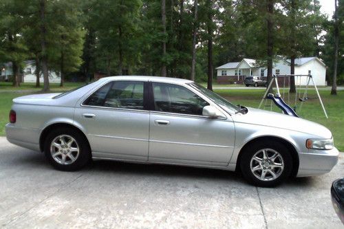 2001 cadillac seville sls sedan 4-door 4.6l