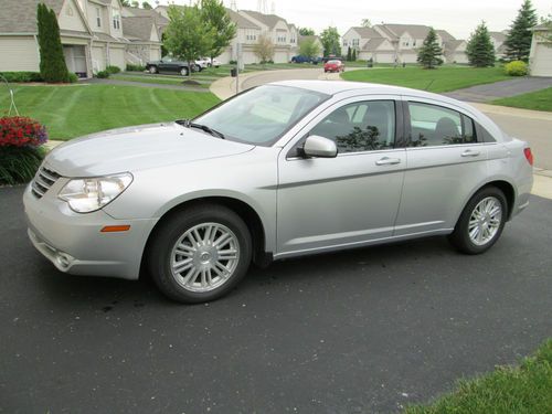 2009 chrysler sebring touring sedan 4-door 2.4l