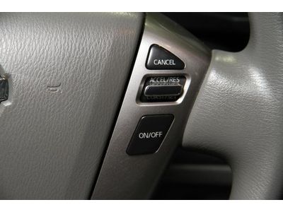 4.0L CD RWD Cargo Van Low Miles White, image 22