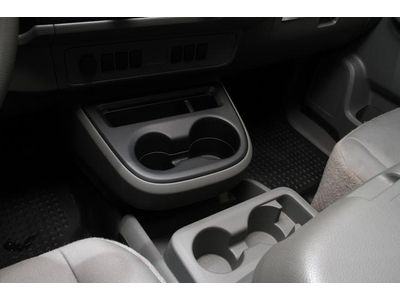 4.0L CD RWD Cargo Van Low Miles White, image 26