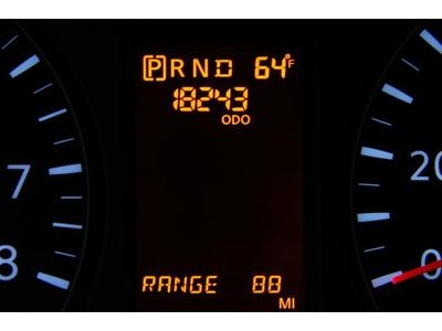 4.0L CD RWD Cargo Van Low Miles White, image 29