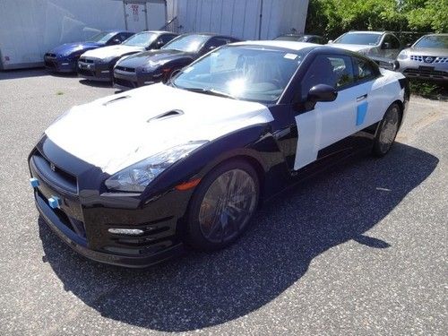 2014 nissan gt-r gtr premium package black on red interior ships everywhere