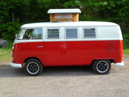 1967 vw westfalia camper bus