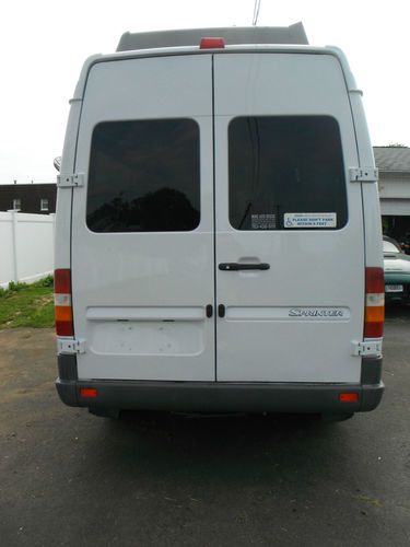 2005 Dodge Sprinter 2500 handicap lift 11 Passenger Van 3-Door 2.7L no rezerve!!, image 3