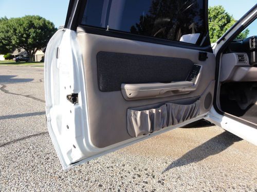 1990 36K Mustang 5 Speed 5.0 Clean as they Come!, image 10