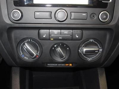 4dr Manual S 2.5L NAV CD Power Windows Power Door Locks Tilt Wheel AM/FM Stereo, image 19
