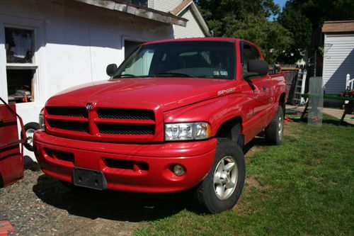 1999 dodge ram 1500 laramie extended cab pickup 4-door 5.2l