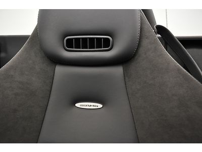 SLK 55 AMG WITH NAVIGATION / HEATED SEATS / CLEAN CARFAX - NO RESERVE, image 18