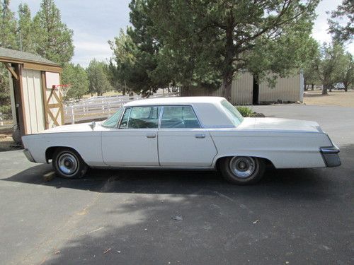 1965 chrysler imperial base hardtop 4-door 6.7l