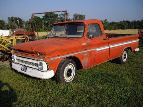1966 chevrolet c10 pickup - fleedside - long bed - nice project - original!