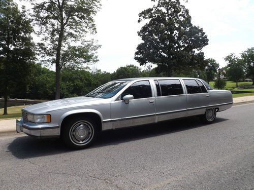 1993 cadillac fleetwood brougham sedan 6-door limousine