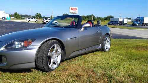 2005 honda s2000 "sharp!"