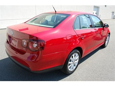 one 1 owner 31k low mileage vw certified limited leather red carfax certified, image 7