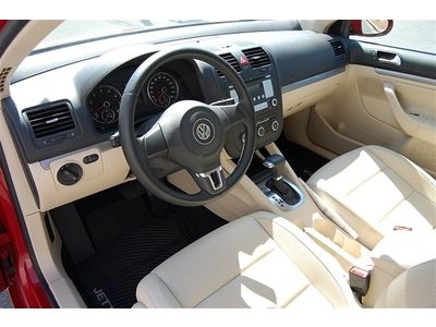 one 1 owner 31k low mileage vw certified limited leather red carfax certified, image 10