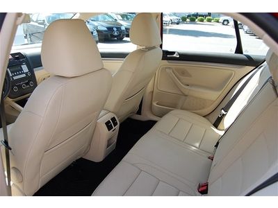 one 1 owner 31k low mileage vw certified limited leather red carfax certified, image 18