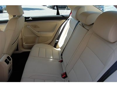 one 1 owner 31k low mileage vw certified limited leather red carfax certified, image 19