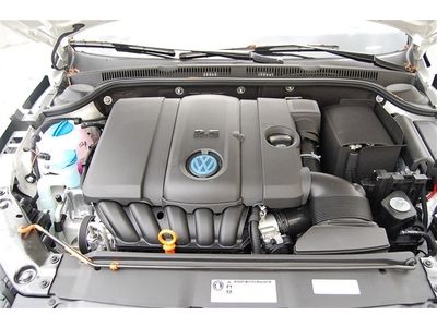 one 1 owner 31k low mileage vw certified limited leather red carfax certified, image 43