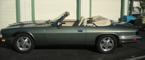 1995 jaguar xjs base convertible 2-door 4.0l