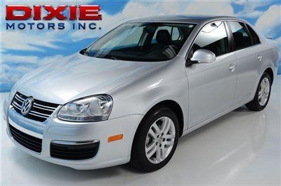 Tdi leather 1 owner carfax certified leather auto low miles