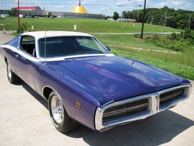 1971 purple dodge charger