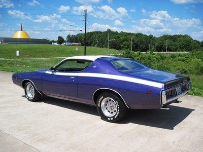 1971 PURPLE DODGE CHARGER, image 3
