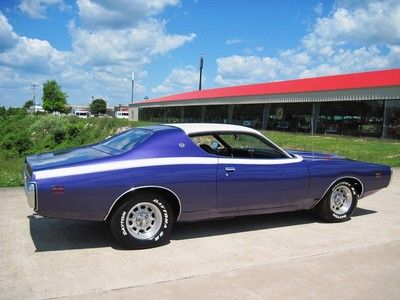 1971 PURPLE DODGE CHARGER, image 6