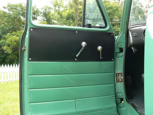 1952 Chevrolet 3100 Stake Side Farm Truck FULLY RESTORED, image 16