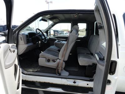 XLT Sd 6.8L Multi CD Player Dual Air Bags ABS Anti-Lock Brakes Tow Package Clock, image 16