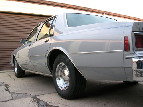 1984 chevrolet impala base sedan 4-door 5.0l